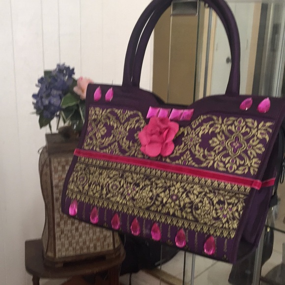 Dark purple Silk h/made bag for special occasions - Picture 1 of 4